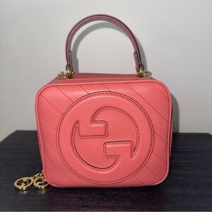 Gucci Blondie Top Handle Excellent Condition!
